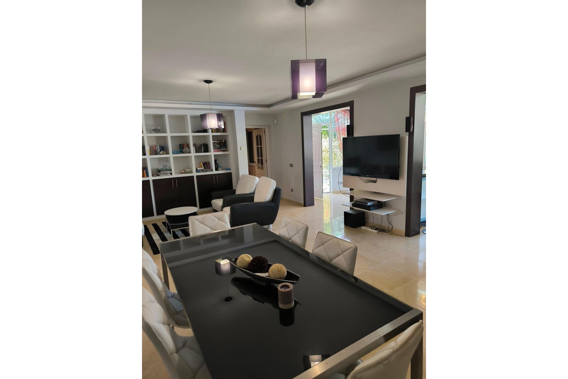 Herverkoop - Villa -
Torrevieja - La Siesta