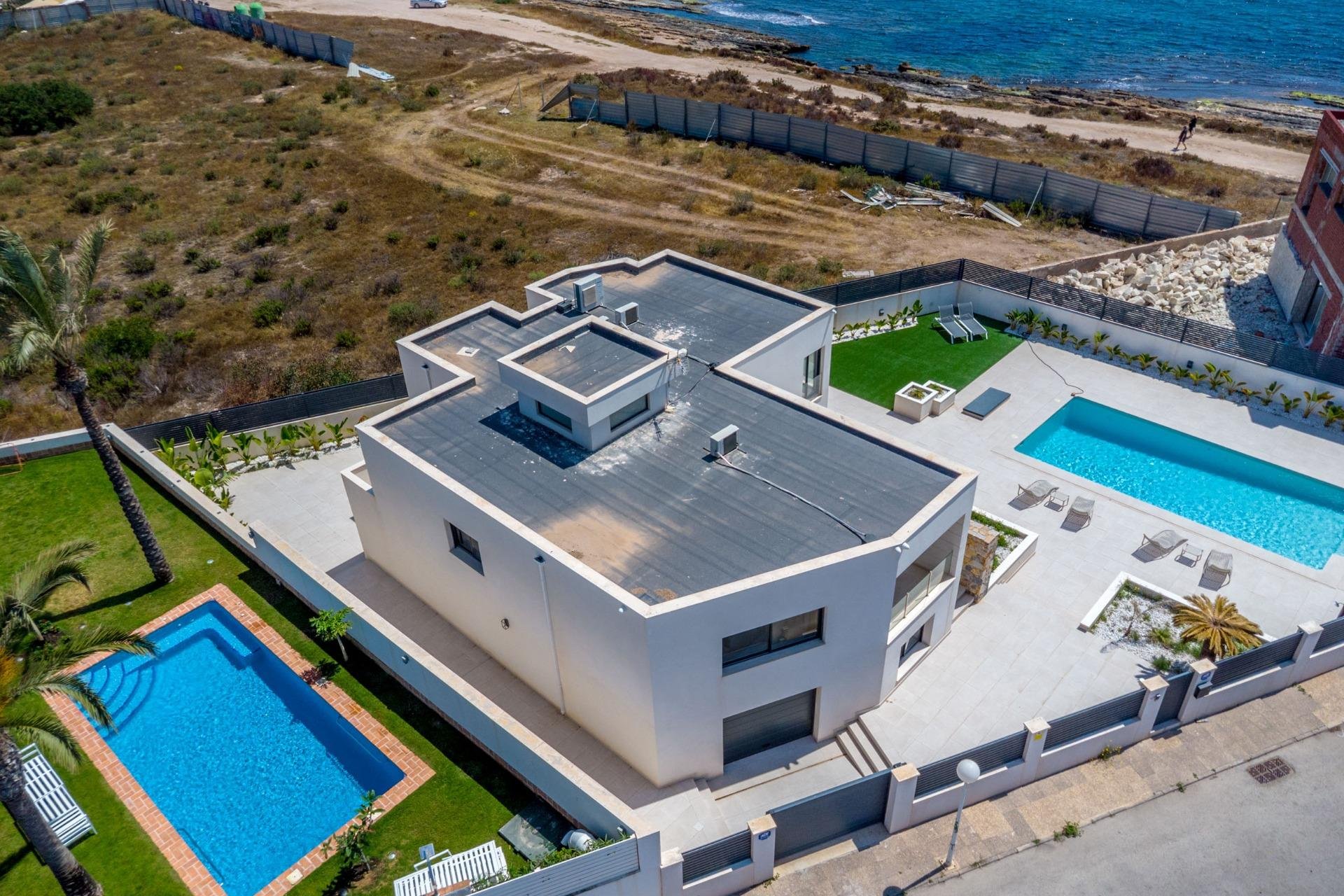 Herverkoop - Villa -
Torrevieja - La Veleta