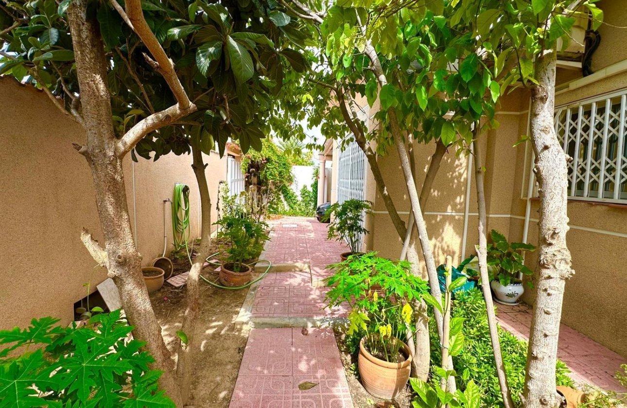 Herverkoop - Villa -
Torrevieja - Los Balcones - Los Altos del Edén