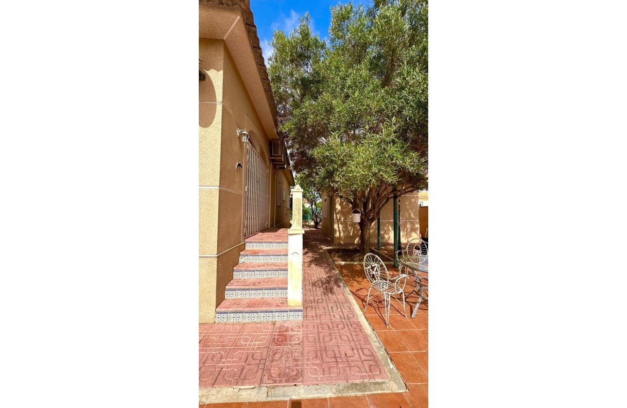 Herverkoop - Villa -
Torrevieja - Los Balcones - Los Altos del Edén