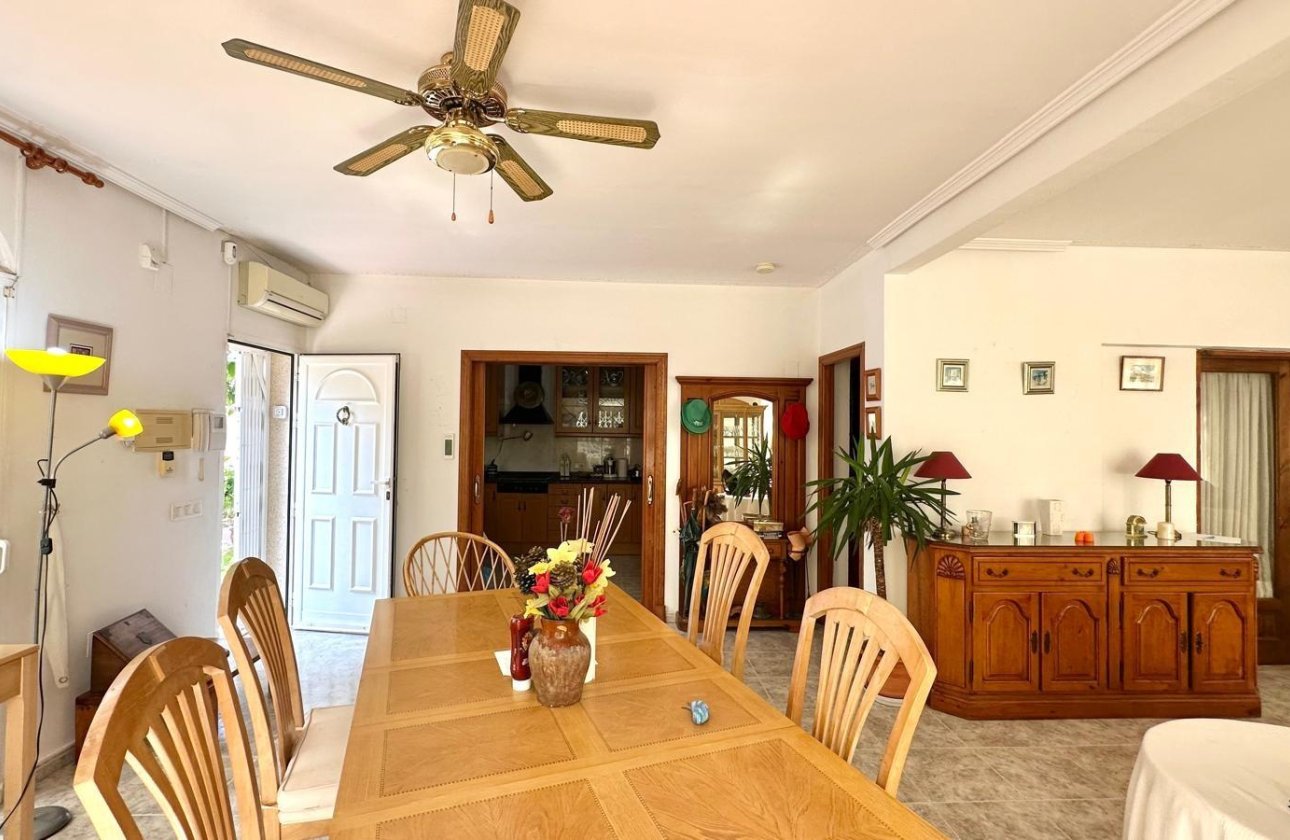 Herverkoop - Villa -
Torrevieja - Los Balcones - Los Altos del Edén