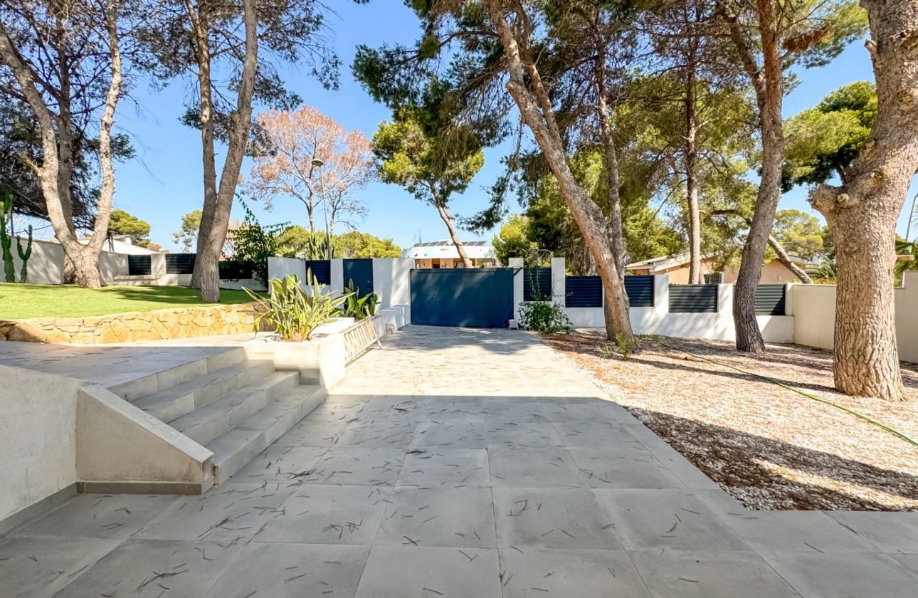 Herverkoop - Villa -
Torrevieja - Los Balcones - Los Altos del Edén