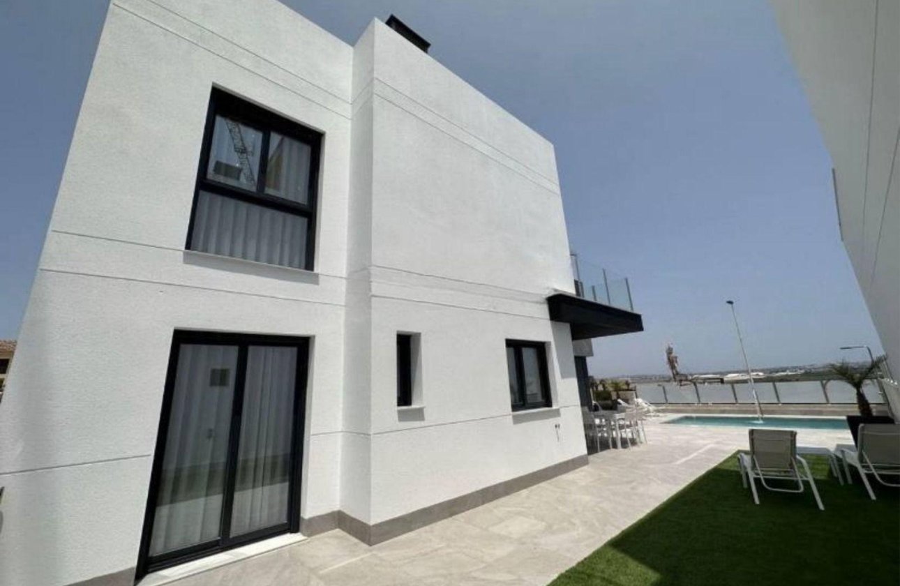 Herverkoop - Villa -
Torrevieja - Los Balcones - Los Altos del Edén