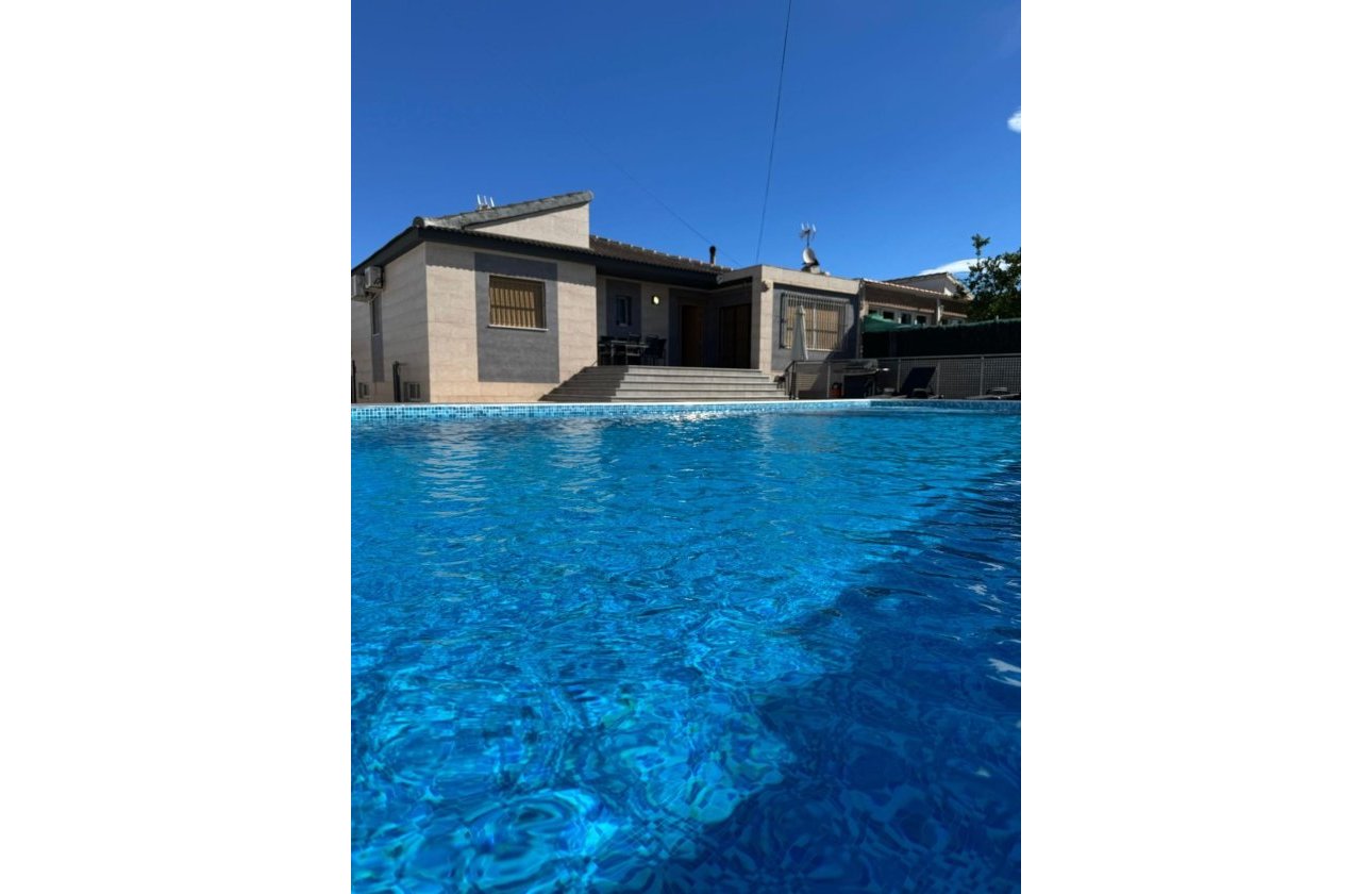 Herverkoop - Villa -
Torrevieja - Los Balcones - Los Altos del Edén