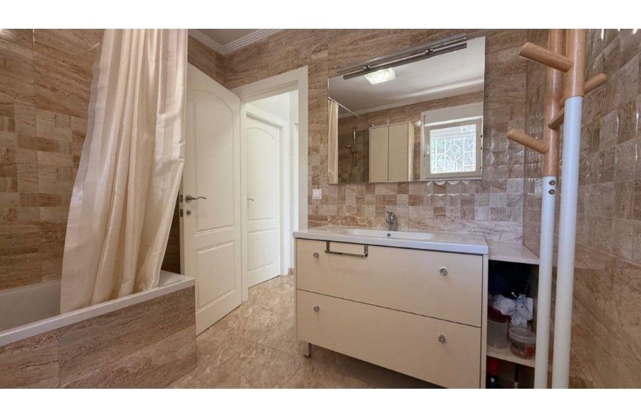 Herverkoop - Villa -
Torrevieja - Los Balcones - Los Altos del Edén