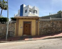 Herverkoop - Villa -
Torrevieja - Los Balcones - Los Altos del Edén