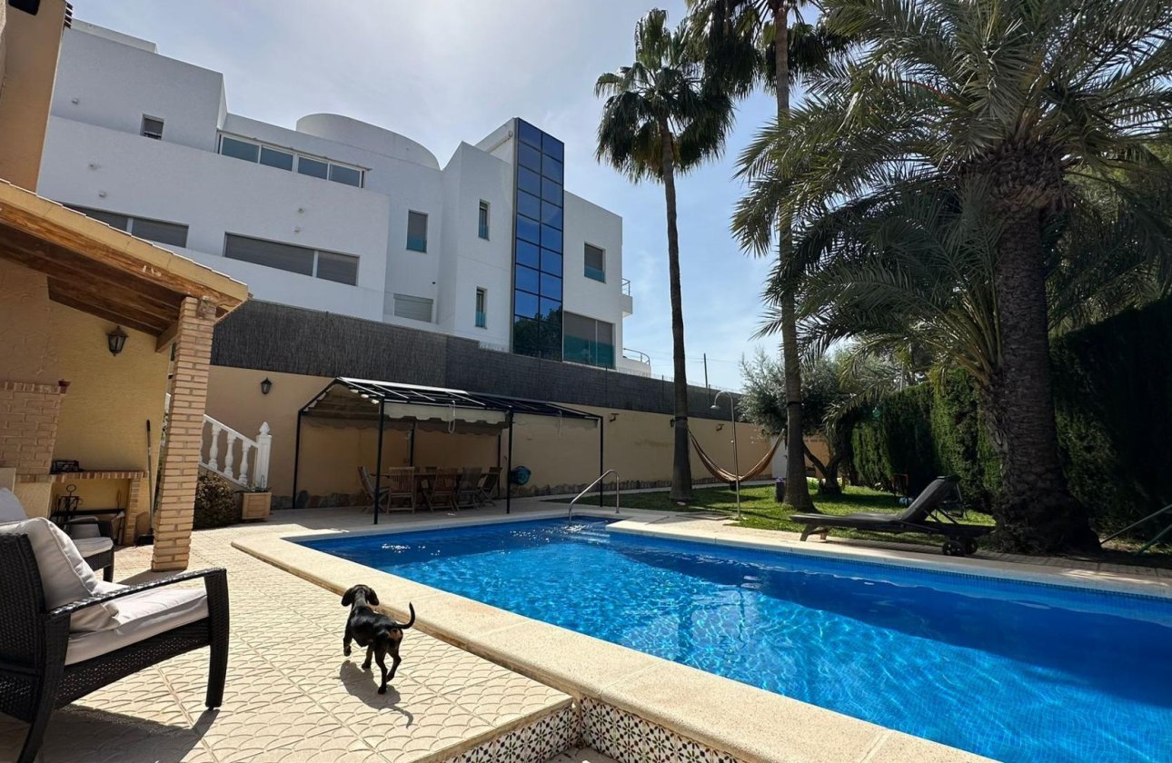 Herverkoop - Villa -
Torrevieja - Los Balcones - Los Altos del Edén