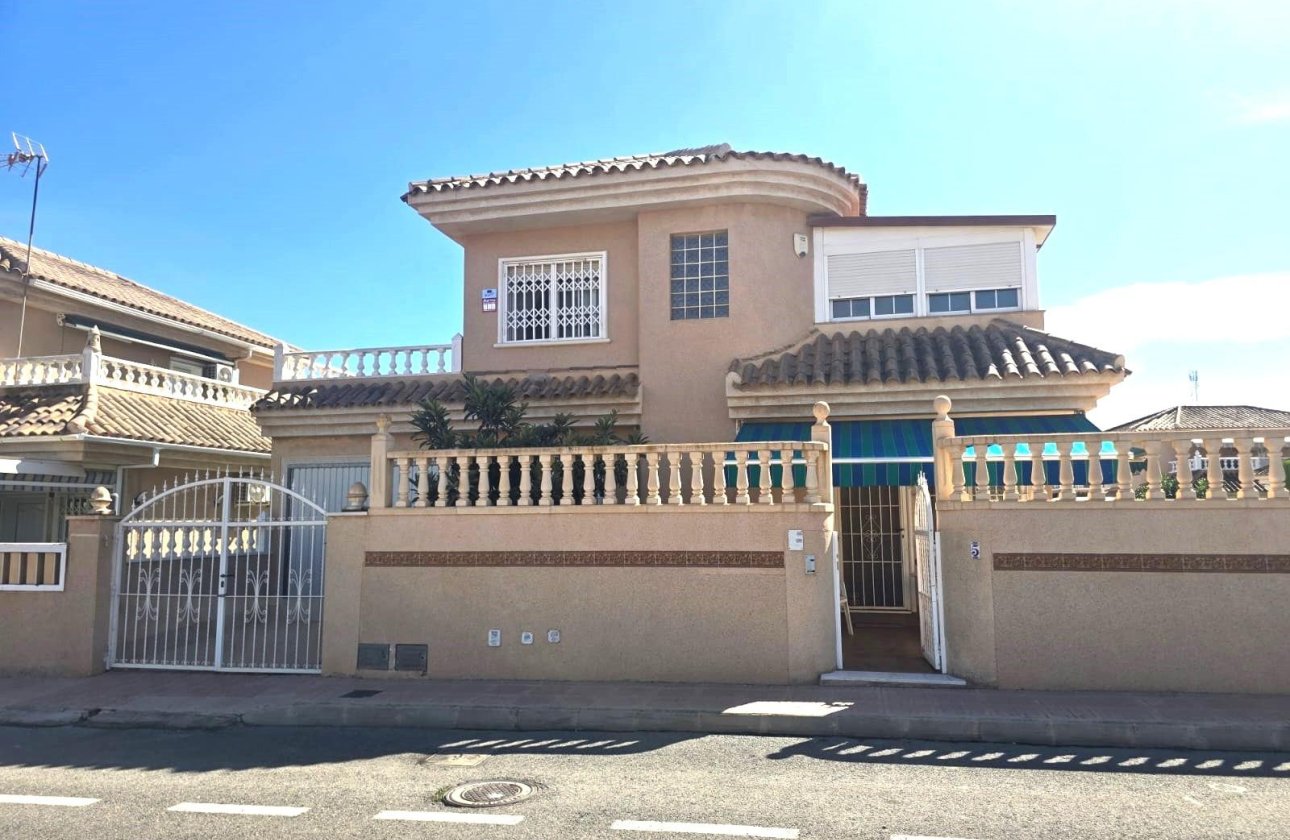 Herverkoop - Villa -
Torrevieja - Los Balcones - Los Altos del Edén