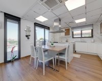 Herverkoop - Villa -
Torrevieja - Los Balcones