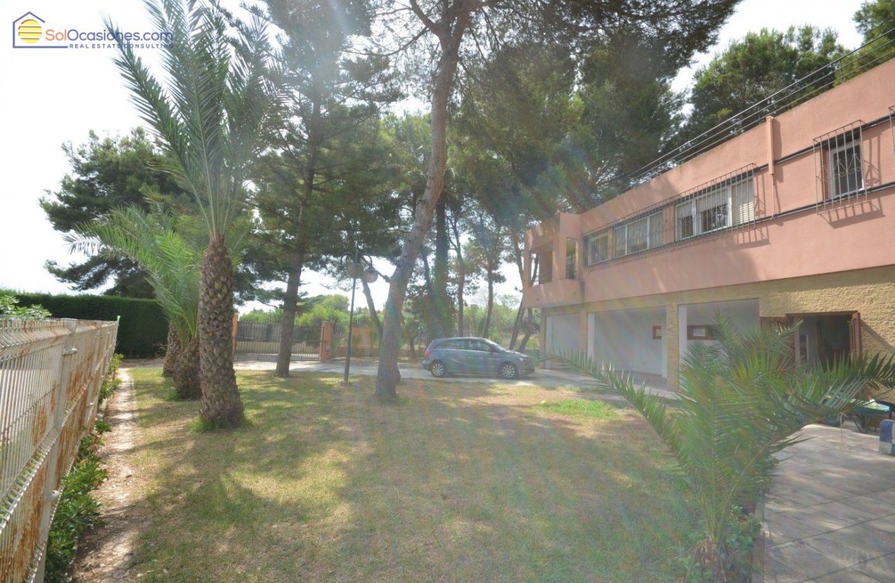 Herverkoop - Villa -
Torrevieja - Los Balcones