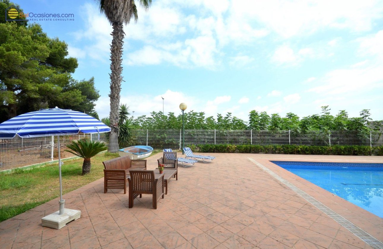 Herverkoop - Villa -
Torrevieja - Los Balcones