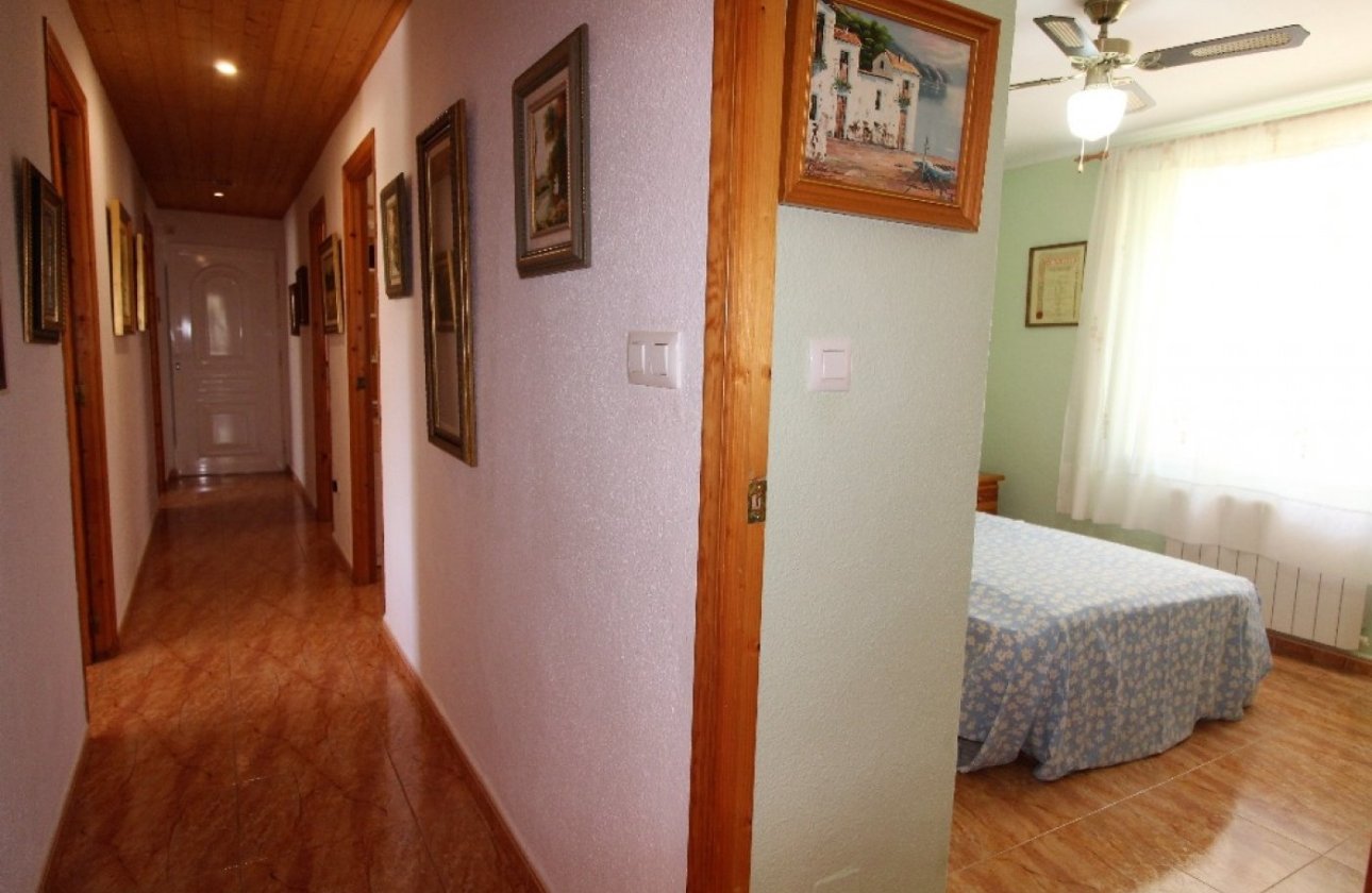 Herverkoop - Villa -
Torrevieja - Los Balcones