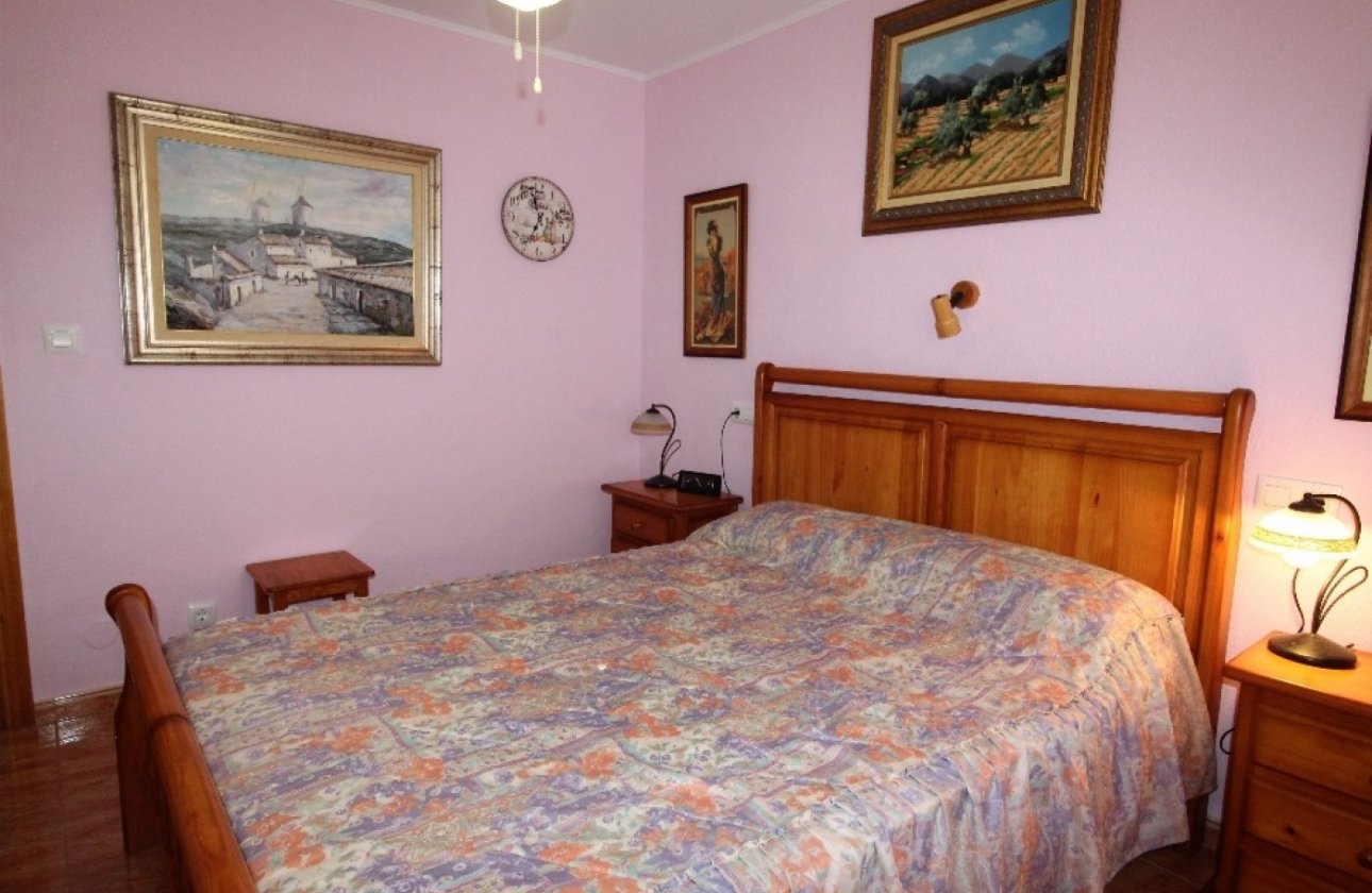 Herverkoop - Villa -
Torrevieja - Los Balcones