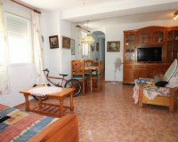 Herverkoop - Villa -
Torrevieja - Los Balcones