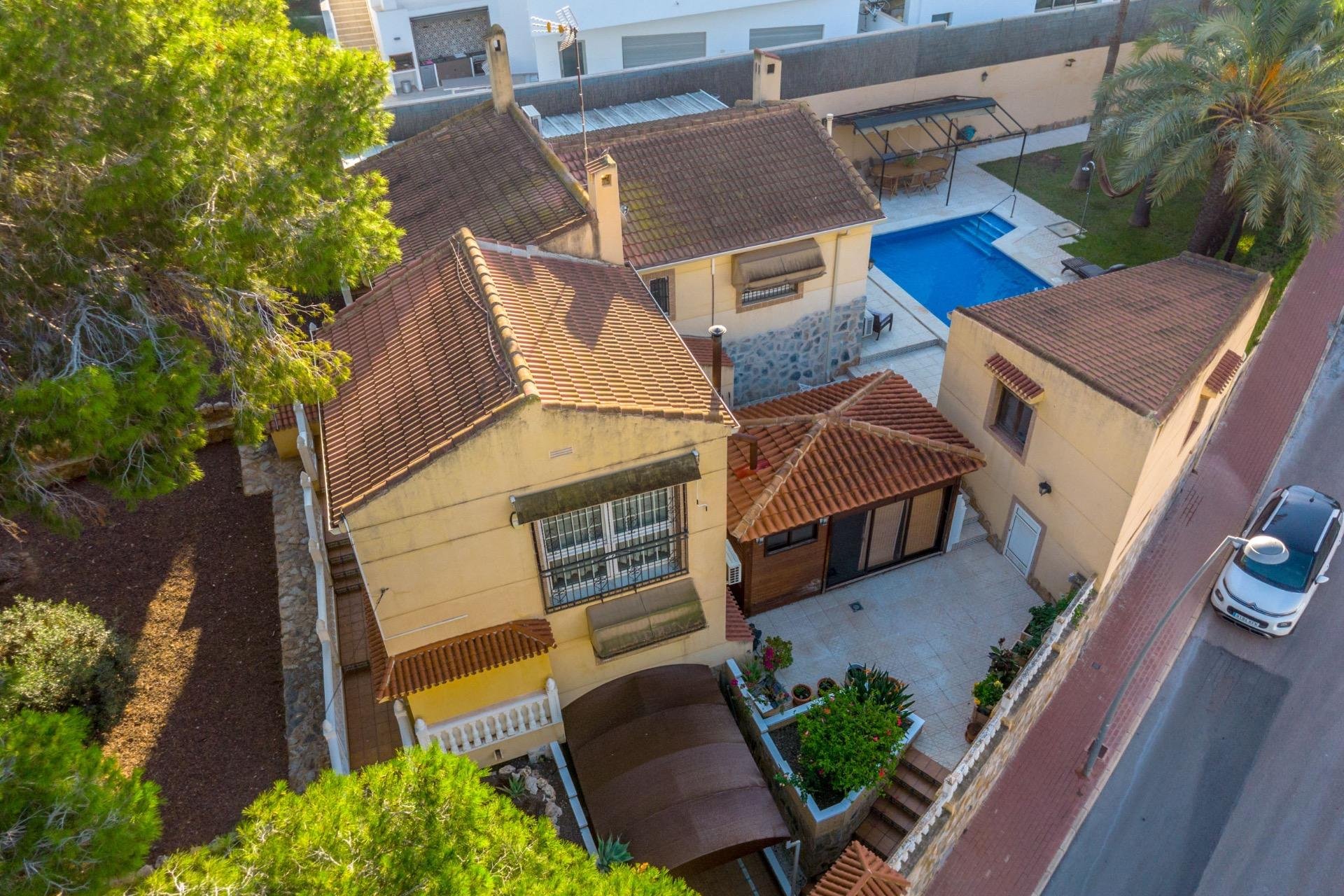 Herverkoop - Villa -
Torrevieja - Los Balcones