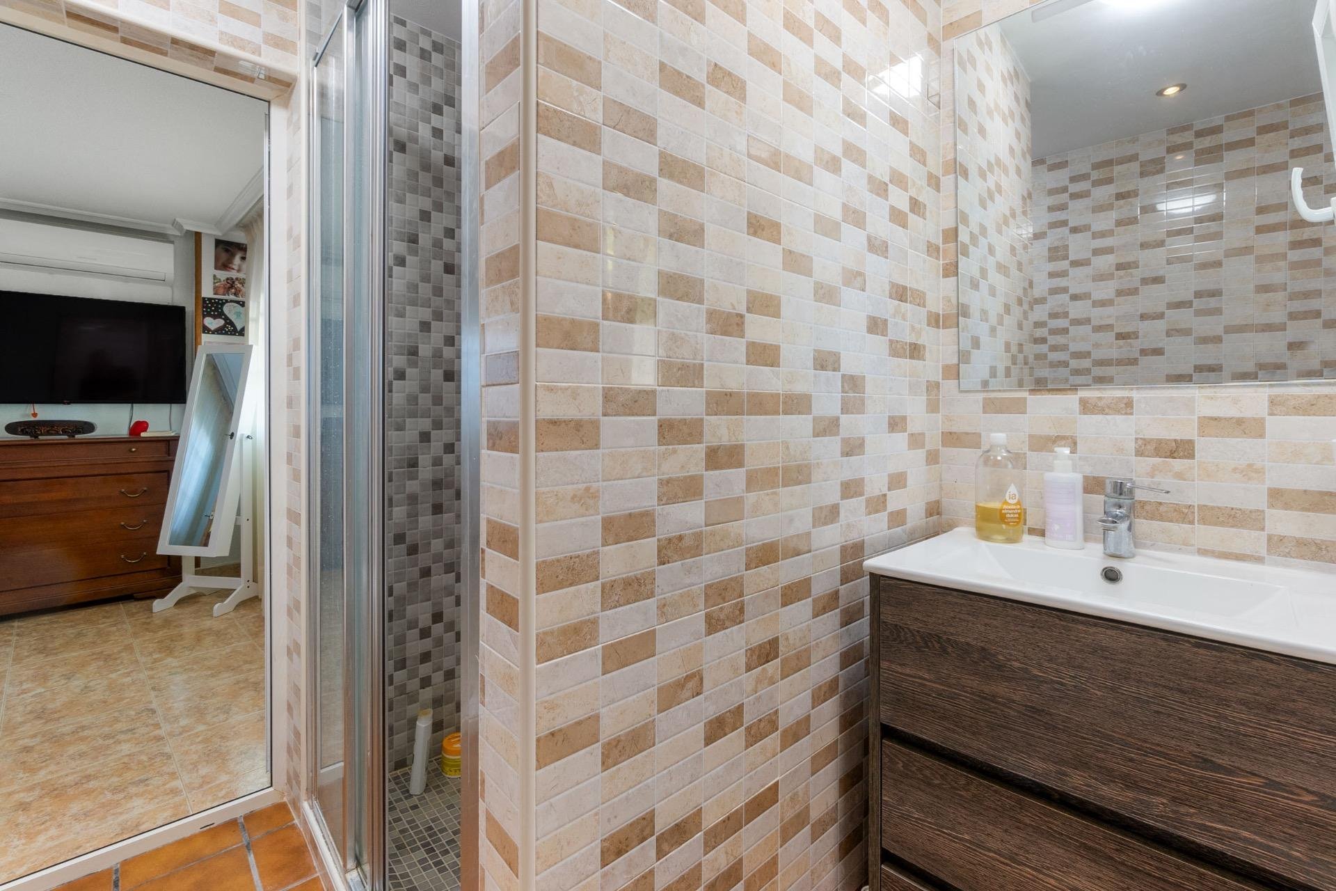 Herverkoop - Villa -
Torrevieja - Los Balcones