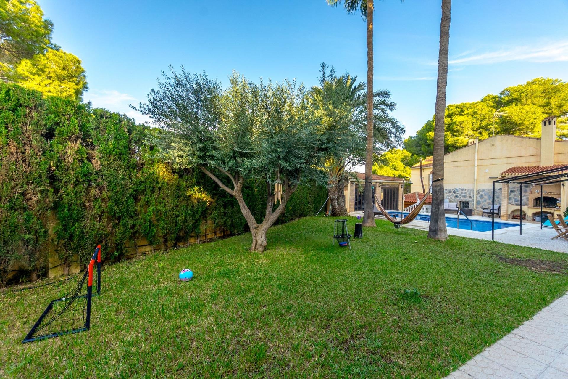 Herverkoop - Villa -
Torrevieja - Los Balcones