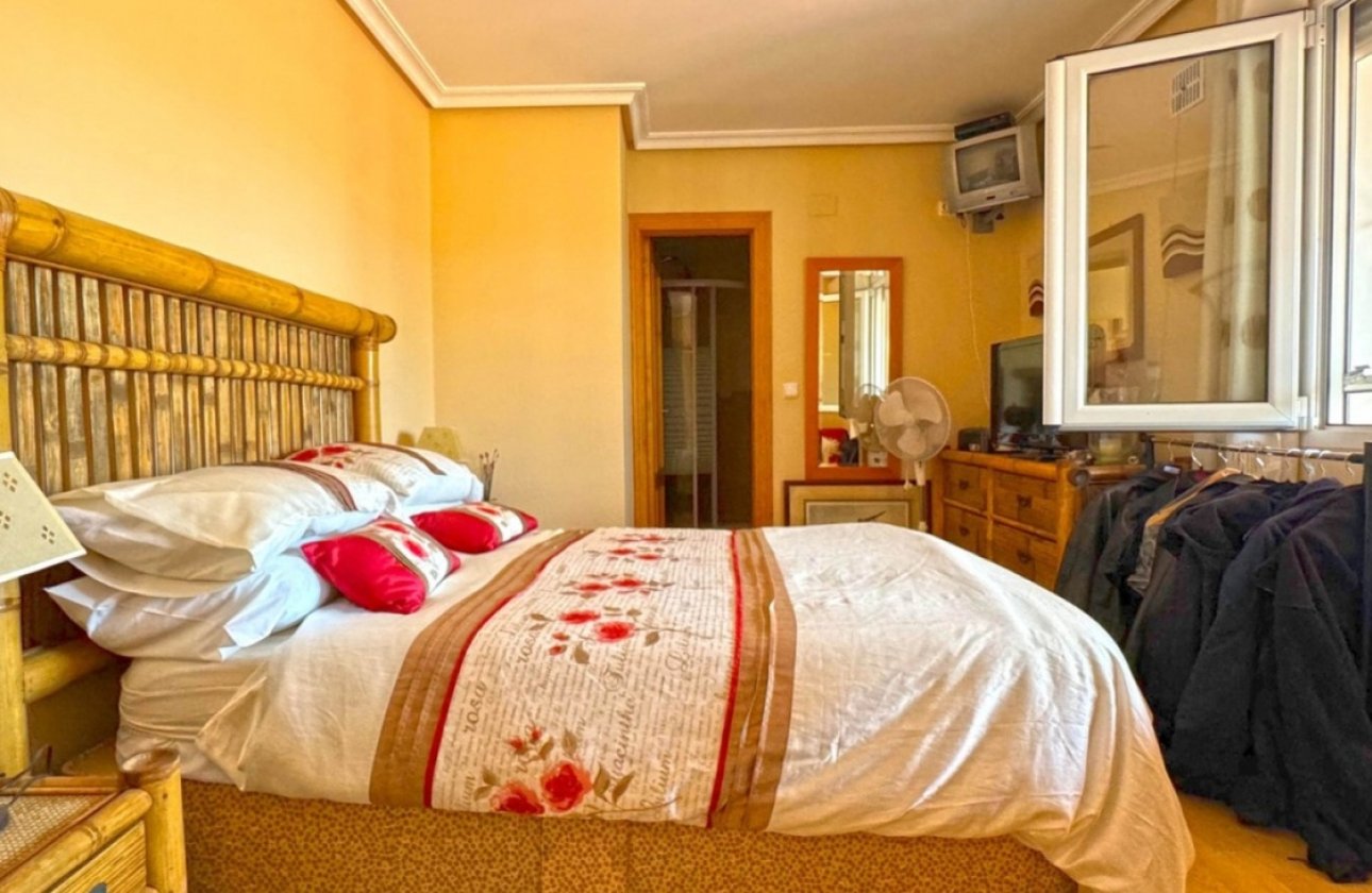 Herverkoop - Villa -
Torrevieja - Los Balcones