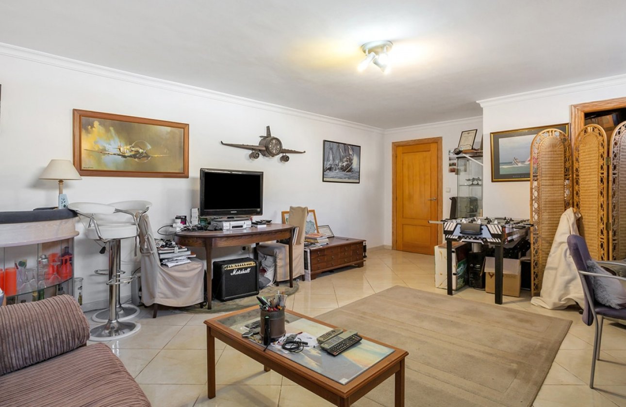 Herverkoop - Villa -
Torrevieja - Los Balcones