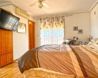 Herverkoop - Villa -
Torrevieja - Los Balcones