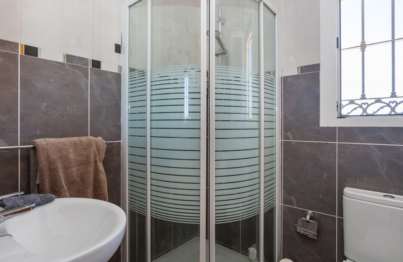 Herverkoop - Villa -
Torrevieja - Los Balcones