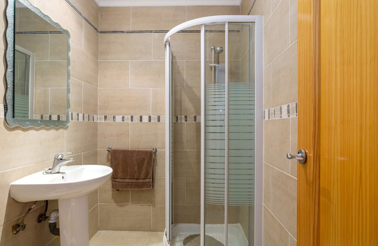 Herverkoop - Villa -
Torrevieja - Los Balcones