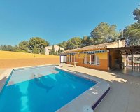 Herverkoop - Villa -
Torrevieja - Los Balcones