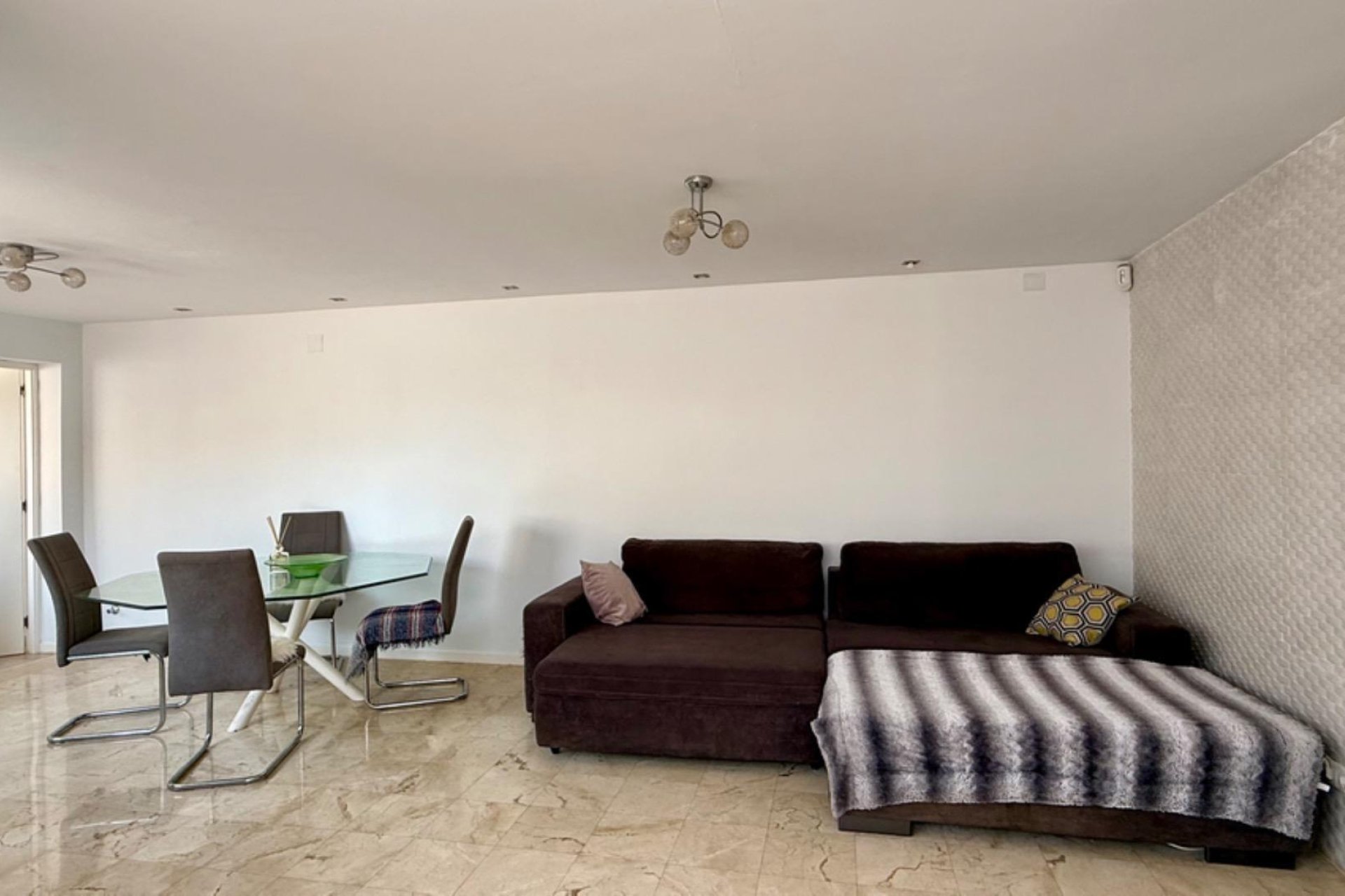 Herverkoop - Villa -
Torrevieja - Los Frutales