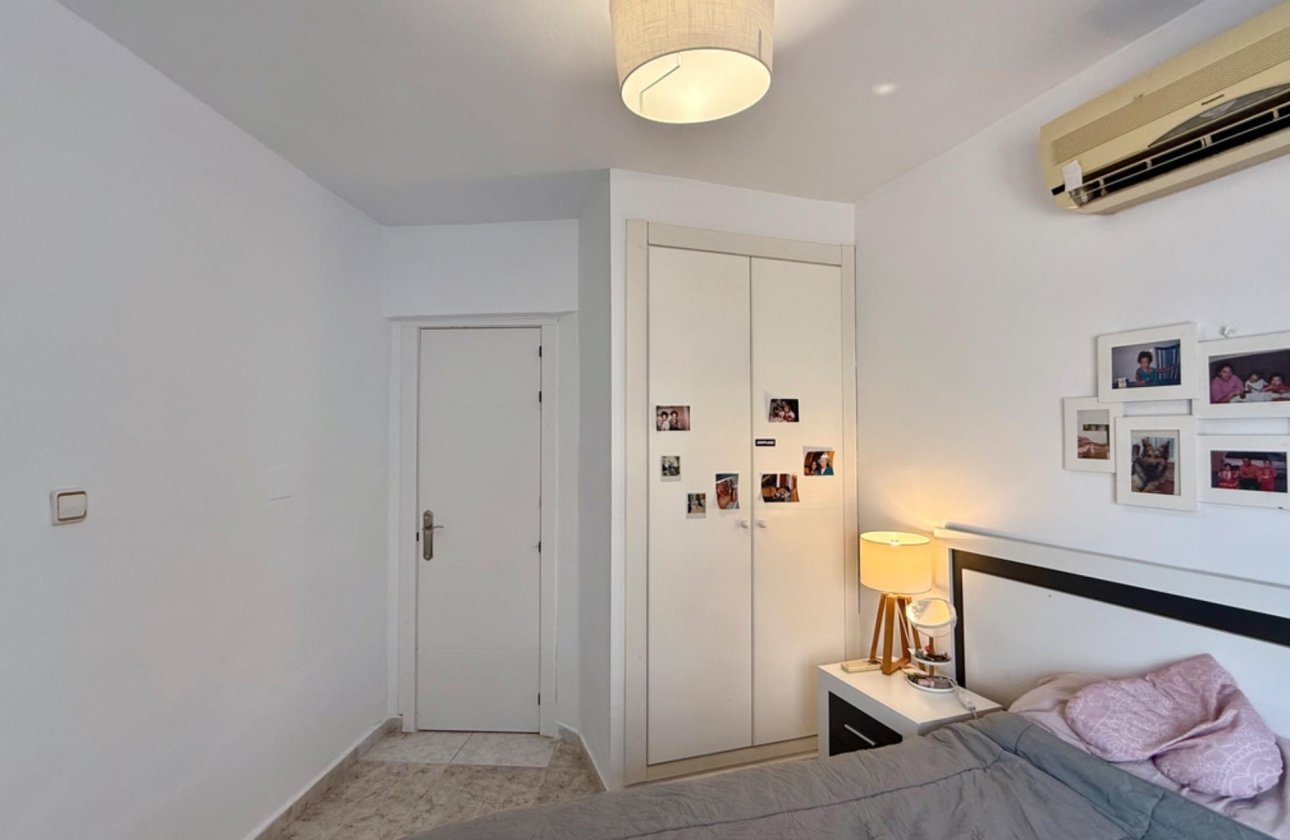 Herverkoop - Villa -
Torrevieja - Los Frutales