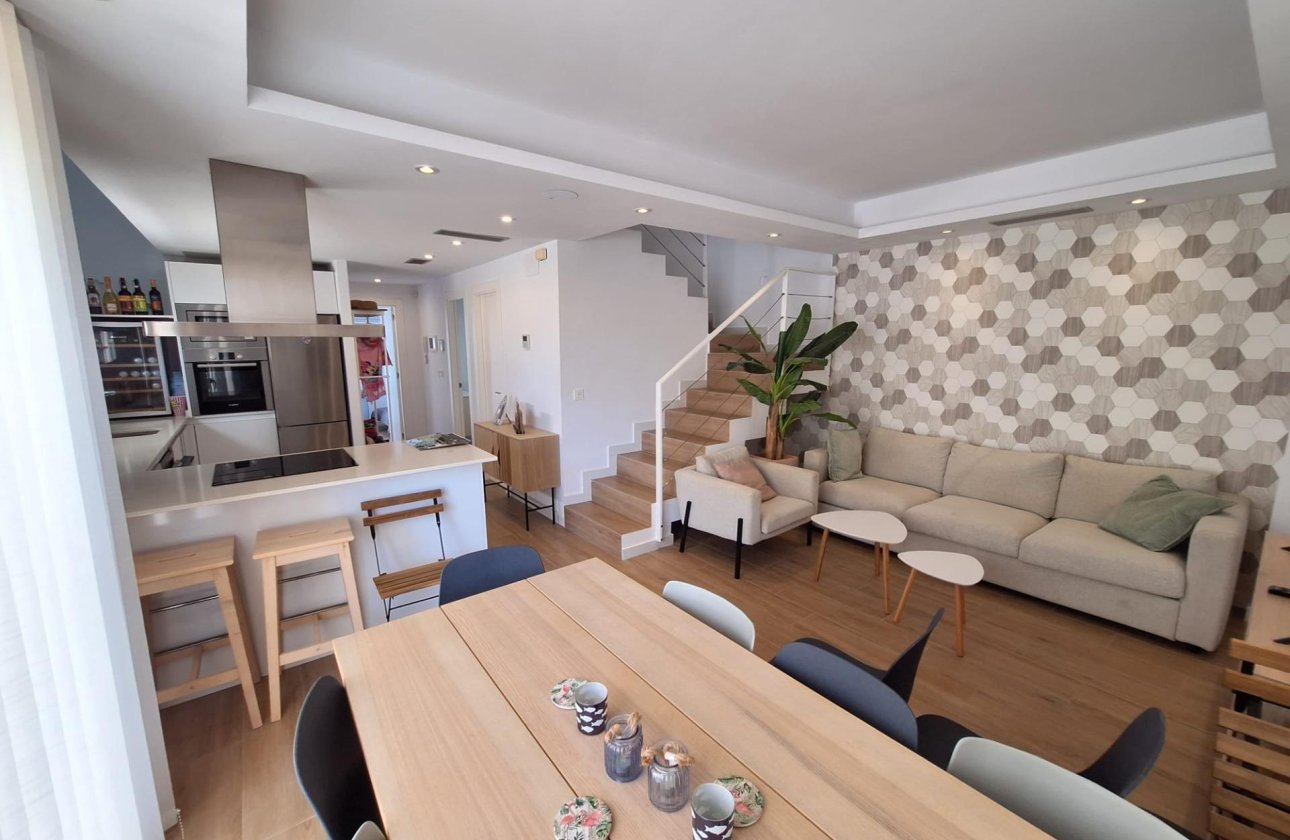 Herverkoop - Villa -
Torrevieja - Los Frutales