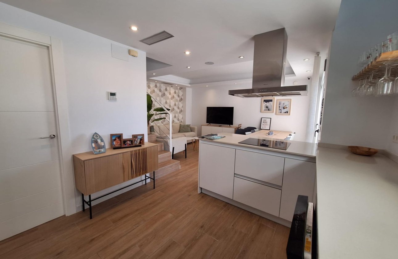 Herverkoop - Villa -
Torrevieja - Los Frutales