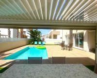 Herverkoop - Villa -
Torrevieja - Miramar - Torre Del Moro