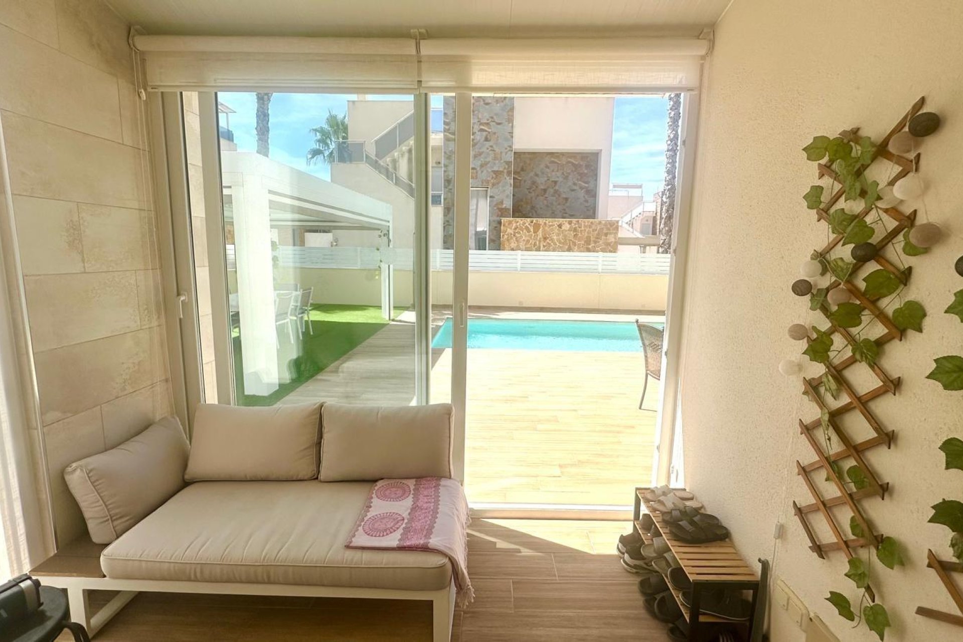 Herverkoop - Villa -
Torrevieja - Miramar - Torre Del Moro