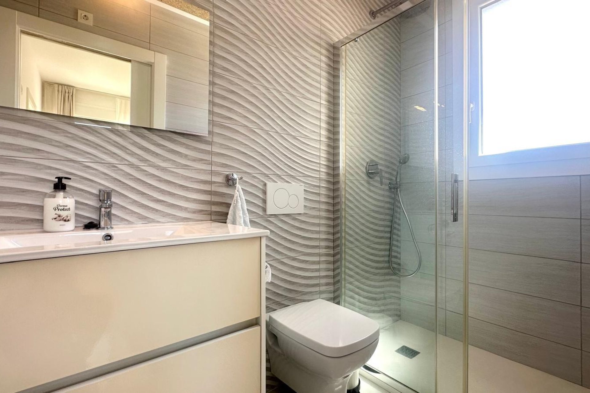 Herverkoop - Villa -
Torrevieja - Miramar - Torre Del Moro