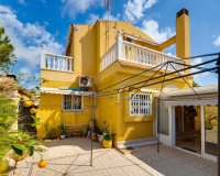 Herverkoop - Villa -
Torrevieja - Playa de los Locos