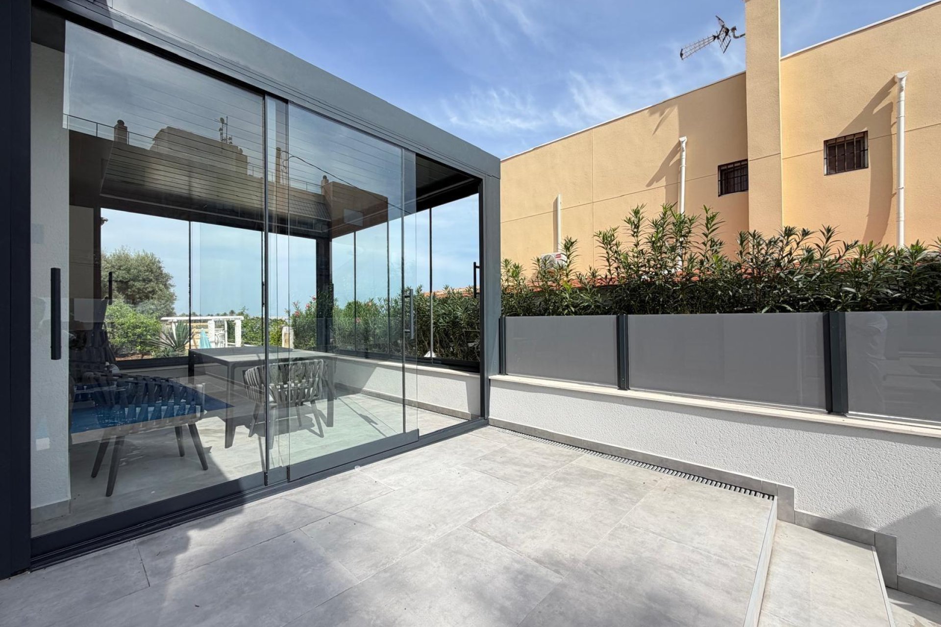 Herverkoop - Villa -
Torrevieja - Punta Prima