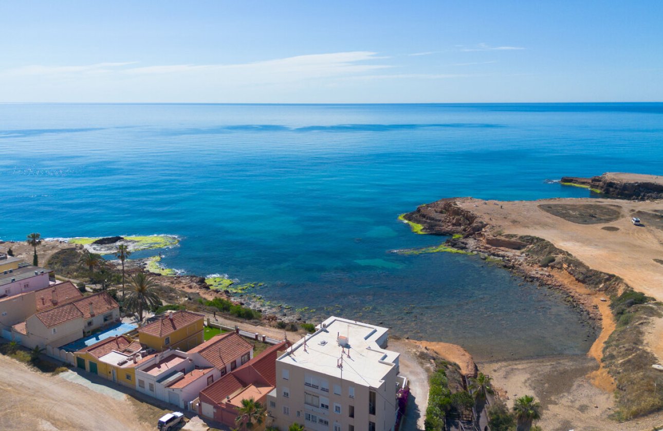 Herverkoop - Villa -
Torrevieja - Rosaleda