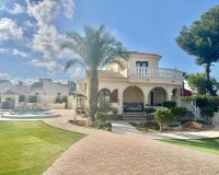 Herverkoop - Villa -
Torrevieja - San Luis