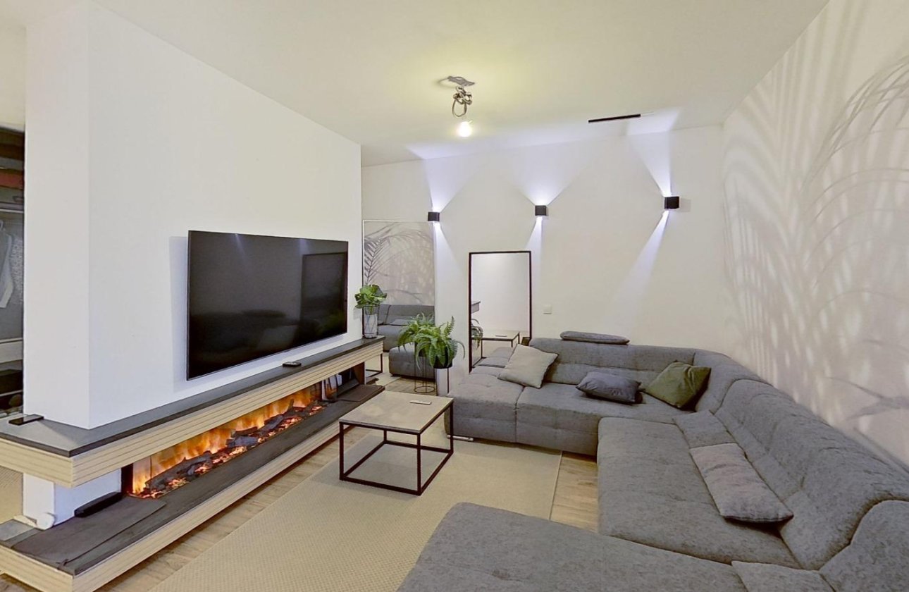 Herverkoop - Villa -
Torrevieja - San Luis