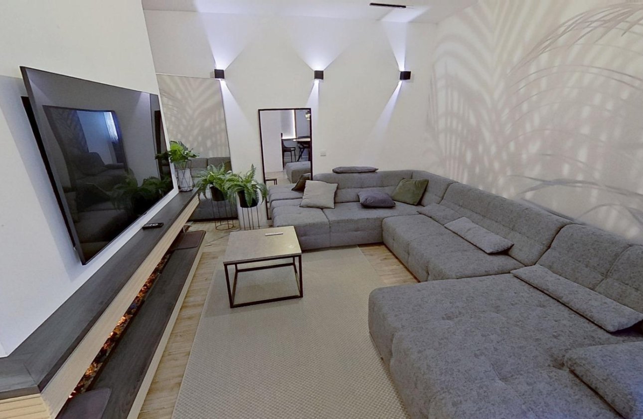 Herverkoop - Villa -
Torrevieja - San Luis