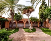 Herverkoop - Villa -
Torrevieja - San Luis