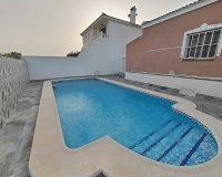 Herverkoop - Villa -
Torrevieja - San Luis