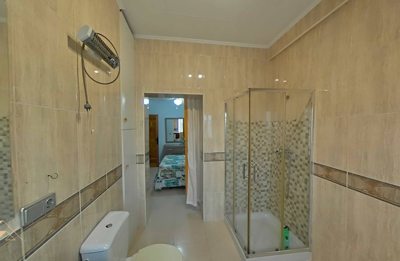 Herverkoop - Villa -
Torrevieja - San Luis