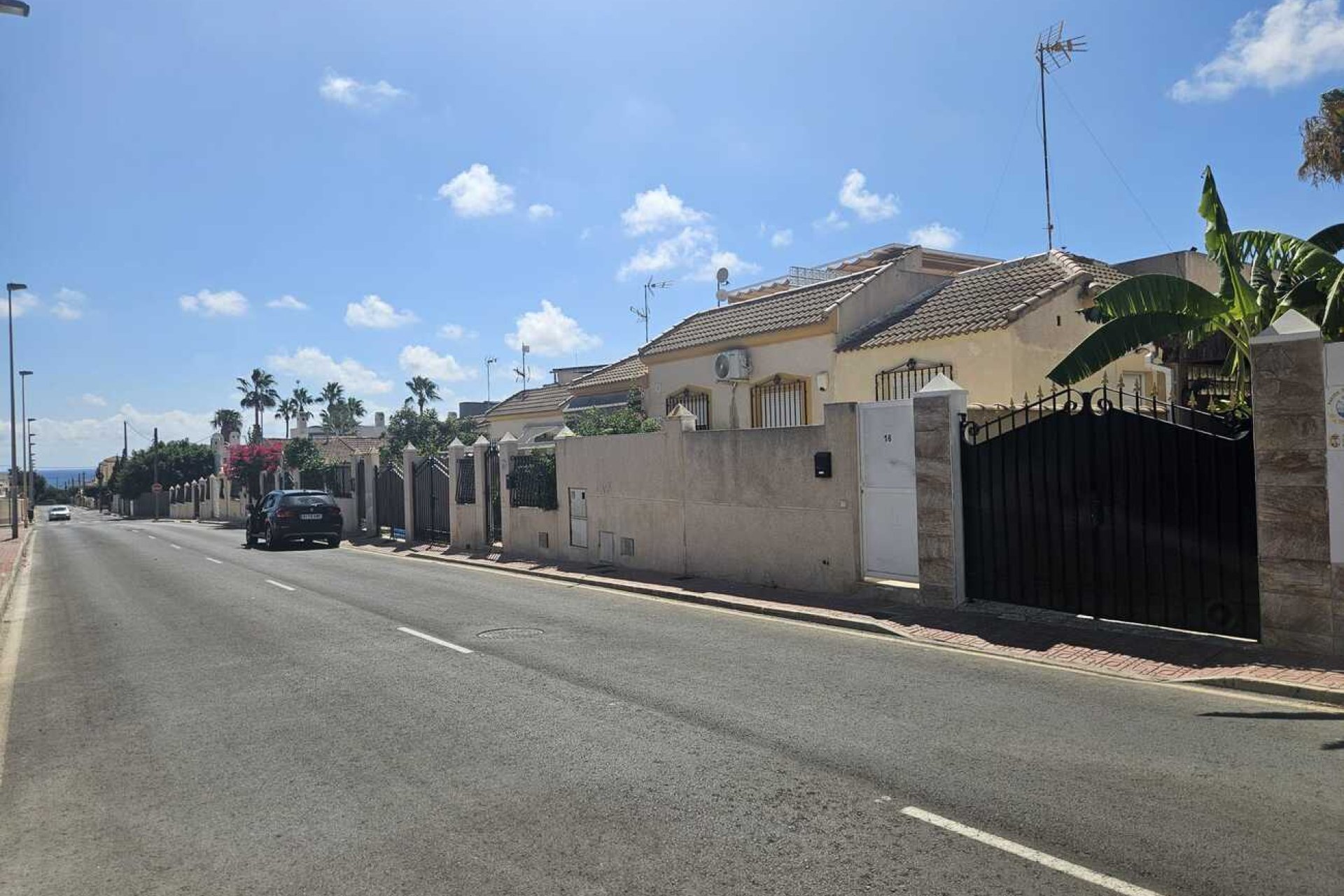 Herverkoop - Villa -
Torrevieja - Torre Del Moro