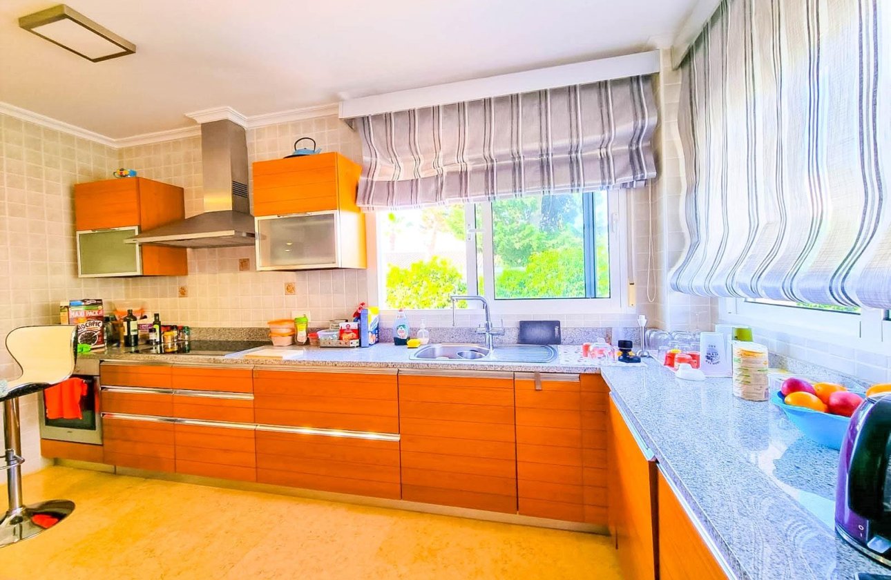 Herverkoop - Villa -
Torrevieja - Torre La Mata