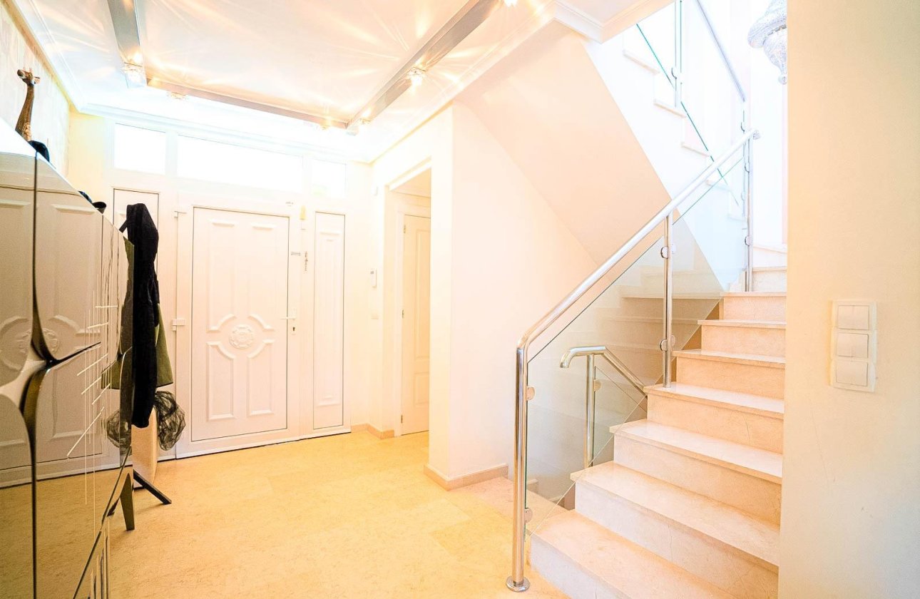 Herverkoop - Villa -
Torrevieja - Torre La Mata