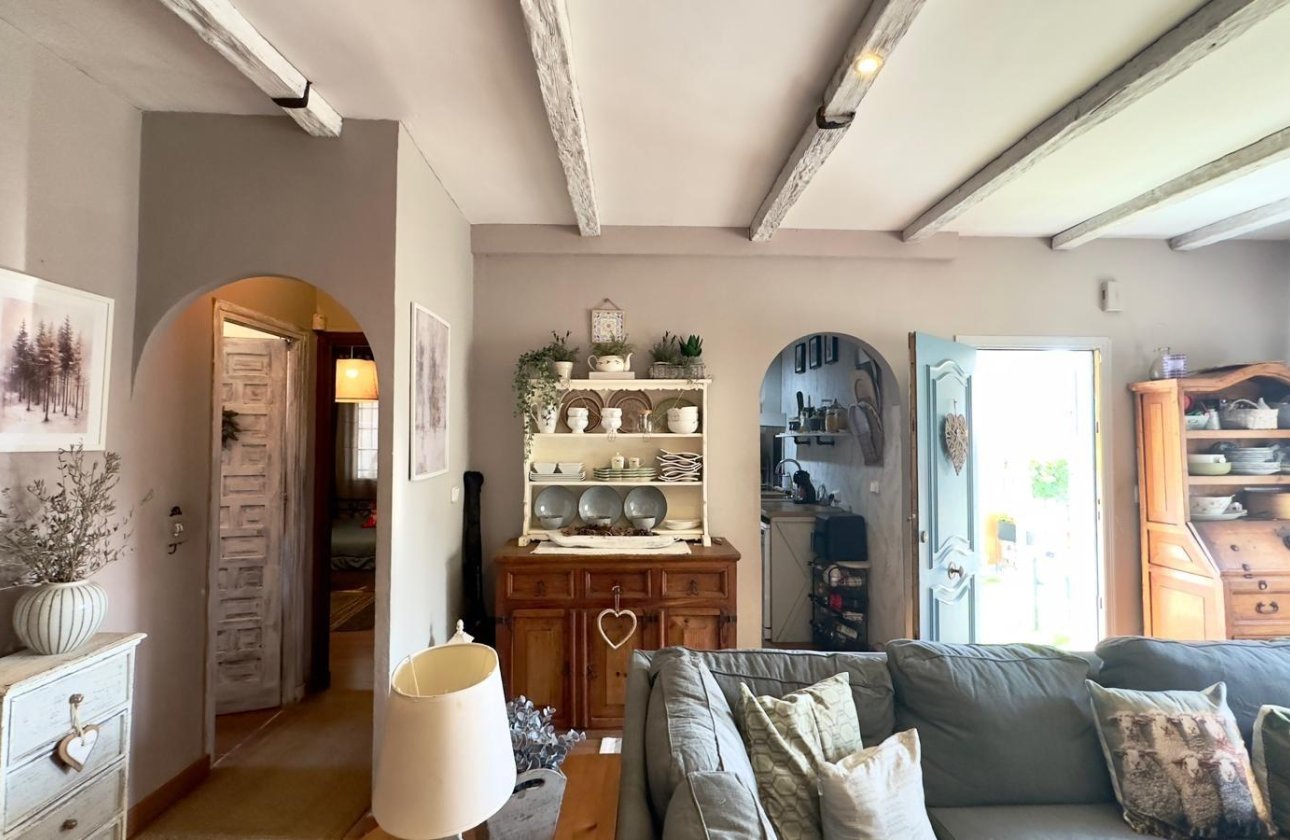 Herverkoop - Villa -
Torrevieja - Torreblanca