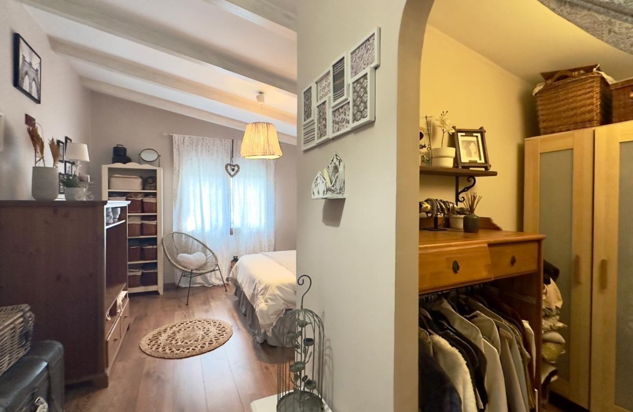 Herverkoop - Villa -
Torrevieja - Torreblanca