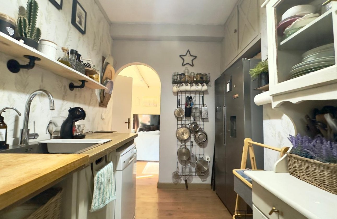 Herverkoop - Villa -
Torrevieja - Torreblanca