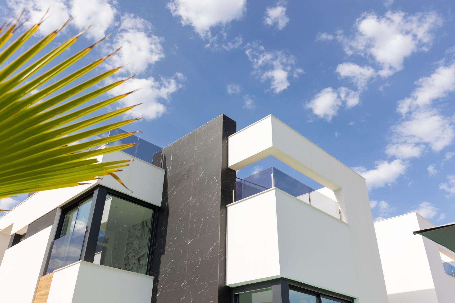 Herverkoop - Villa -
Torrevieja - Torreta Florida